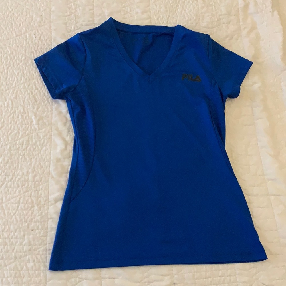 Fila workout shirt
